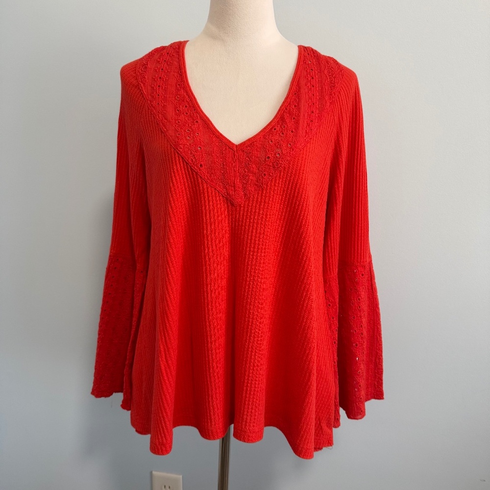 Free Peopleβ Long Sleeve Lace Trim Top Blouse Size M Red